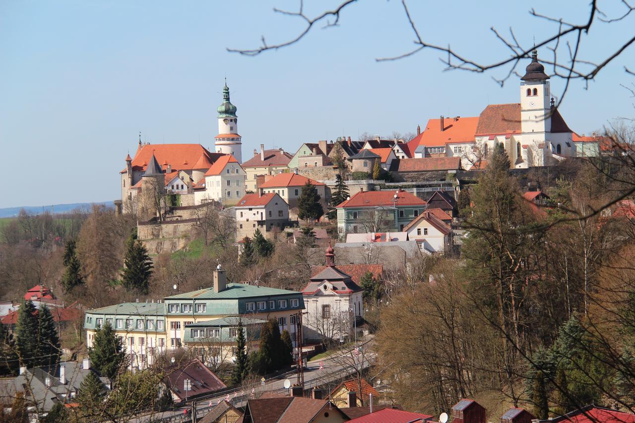 Hotel Rambousek Nové Město nad Metují Extérieur photo